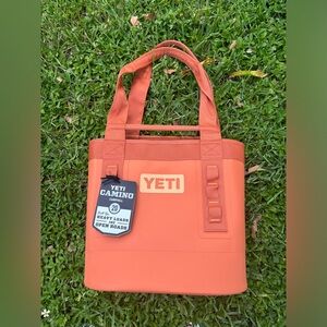 Brand New Yeti Camino Carryall 20 with tags